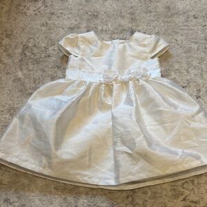 Elegant White Kids Dress with Floral Accents